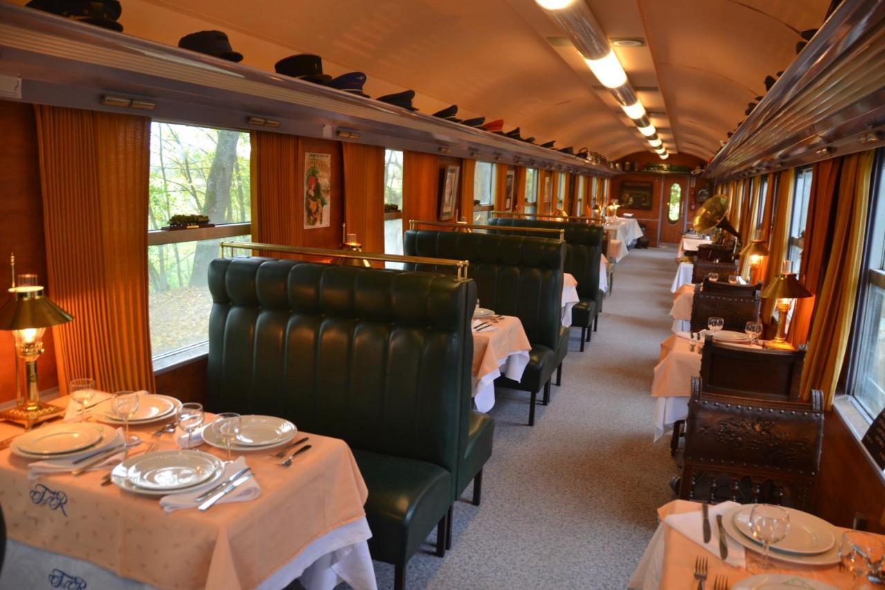 ホテルLe Train Des Reves Dracy-Saint-Loup エクステリア 写真